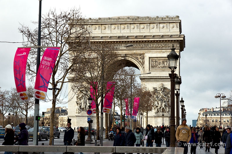 Paris 12-25-09 image 2